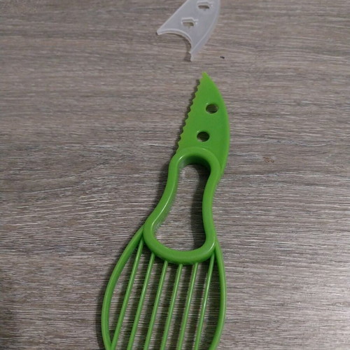 Plastic avocado cutter new
