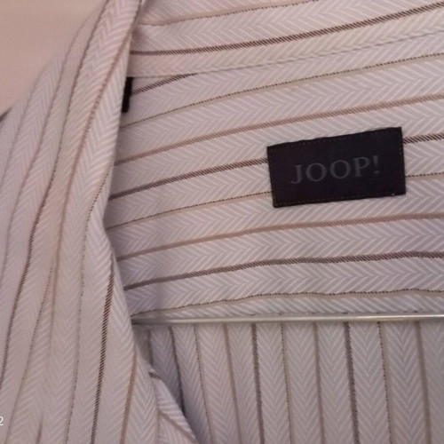 Shirts like new, size M