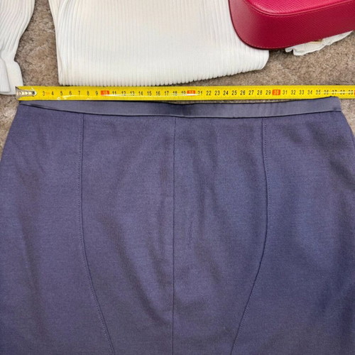 Marc Cain Pencil Skirt like new, Medium-Large, Wool & Cashmere