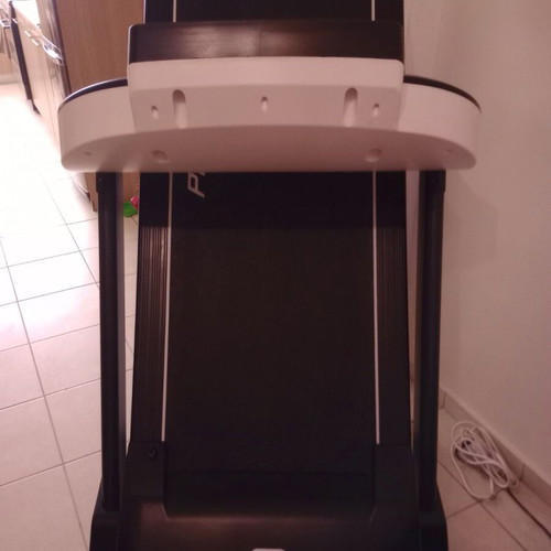 ProTred MR-900 Electric Folding Treadmill like new, 3hp, 130kg max