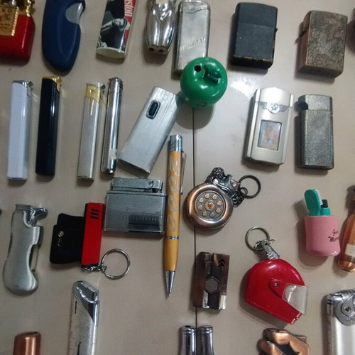 Vintage lighters used, set of 57 pieces