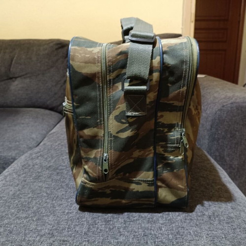 Camouflage bag used, suitable for travel or work, brown and green