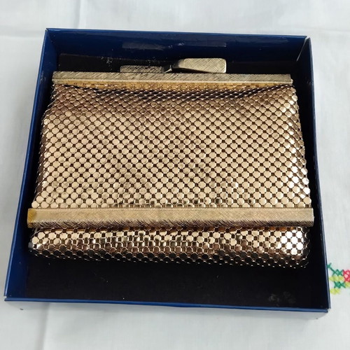 Vintage Glomesh Wallet gold metal mesh like new