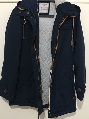 Pull & Bear navy jacket like new, size small