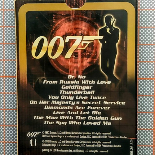 James Bond 007 playing cards new with 52 original images from first 10 films