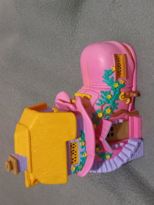 Polly Pocket Shoe House like new