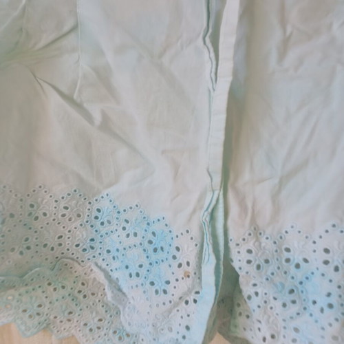 Oysho Tie Die Shorts like new, medium size, white and green