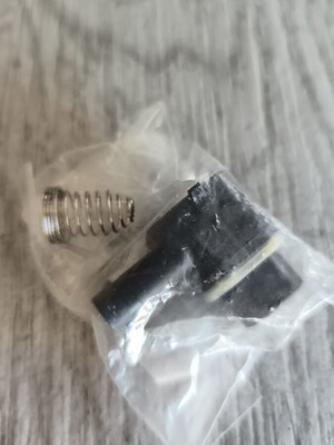 VW Genuine Sensor new