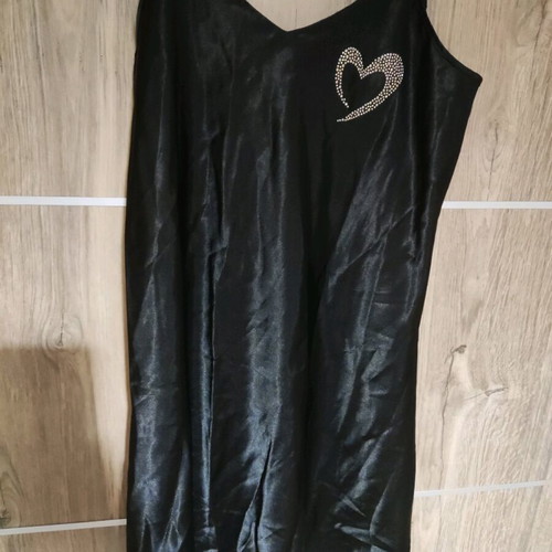 Satin nightdress black like new, size M