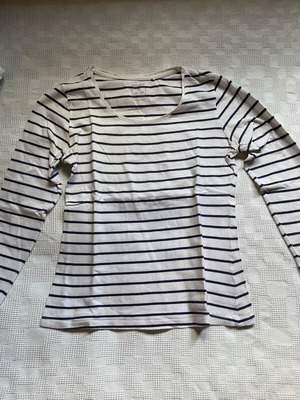 Striped blouse like new, slim fit, size M