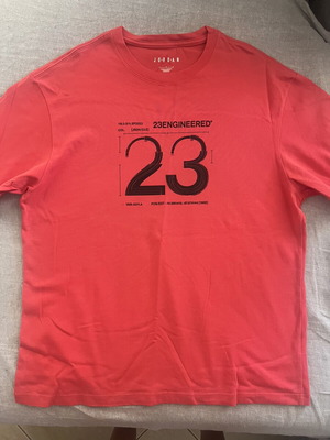 Jordan red shirt XL like new