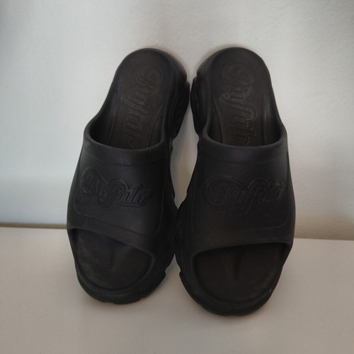 Buffalo pool slippers like new, size 38-39, black