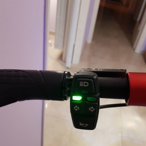Zero 10 electric scooter used with 1000W motor and 70km range