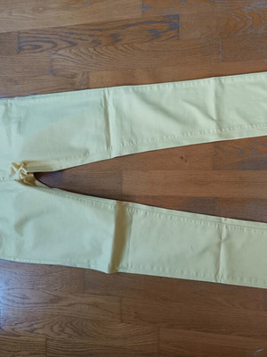G & G women's pants like new, XXL, yellow