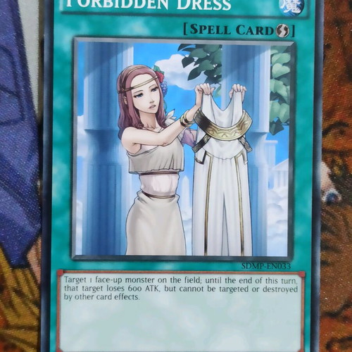 Forbidden Dress Quick Play Spell κάρτα σαν καινούργια