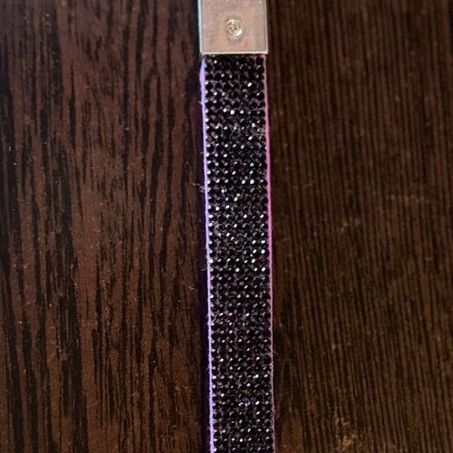 Hard Rock Cafe keychain new with tag and strass