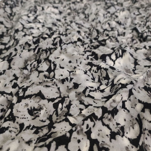 Scarf gray with floral pattern like new