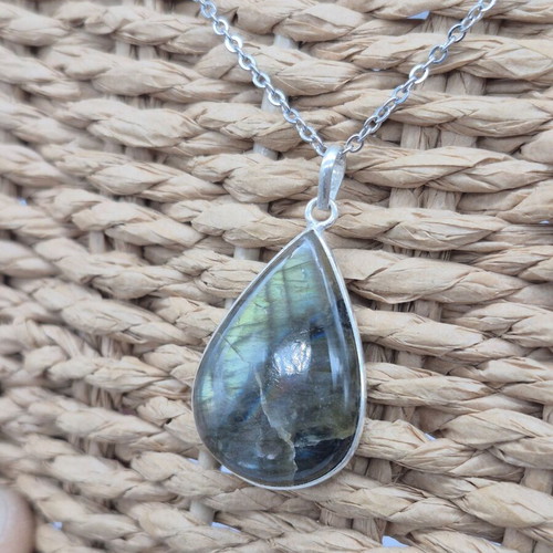 Labradorite Teardrop Necklace Silver 925 with Steel Chain new