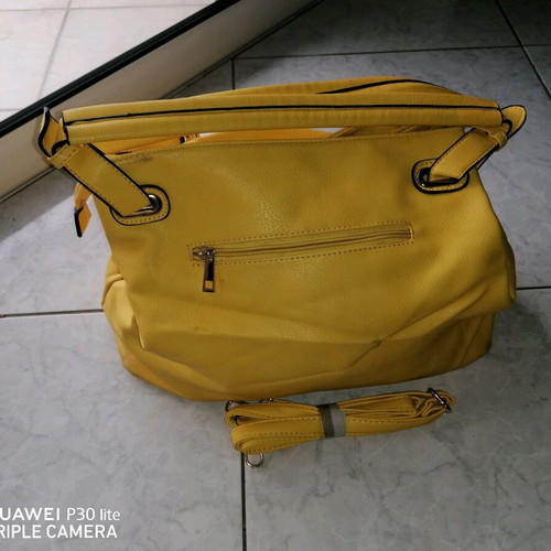 Women's handbag like new, yellow
