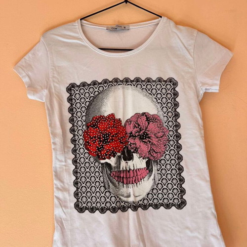 A-Style white cotton women's t-shirt with skull print and rhinestones, new, size S/M