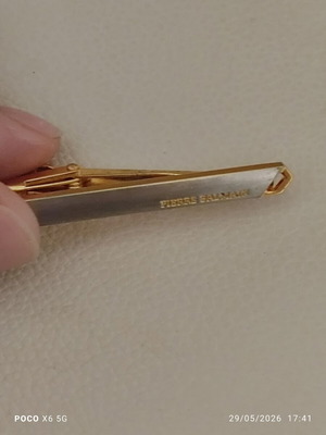 Pierre Balmain vintage tie pin like new, gold and silver