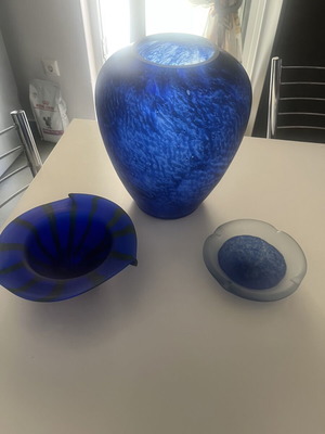 Alessandro Domenico Studio collectible glass decor set like new with box