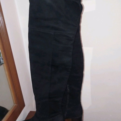 Over-the-knee boots like new, black, size 40