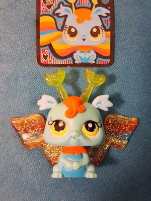 Littlest Pet Shop φιγούρα ζώου με λαμπερά φτερά