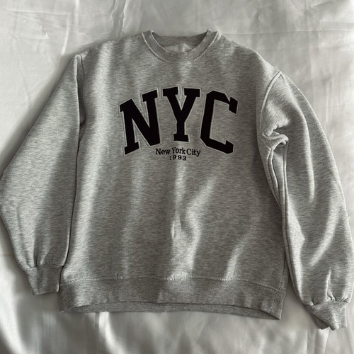 Nyc sweatshirt like new, clean condition