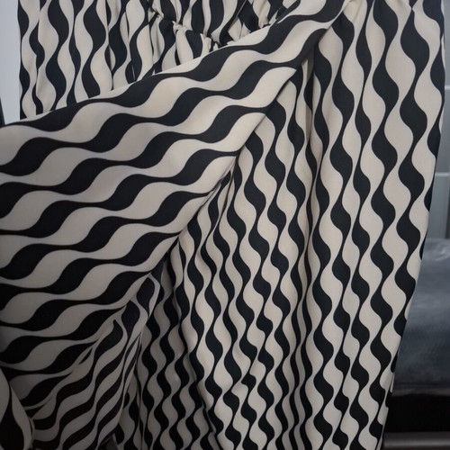 Black and White Dress like new, Small, Elegant Cowl Neck