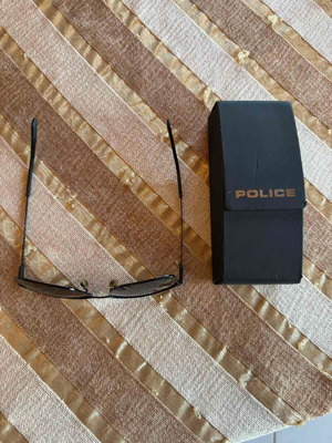 Γυαλιά ηλίου Police Crossover 2 μεταχειρισμένα, μαύρα