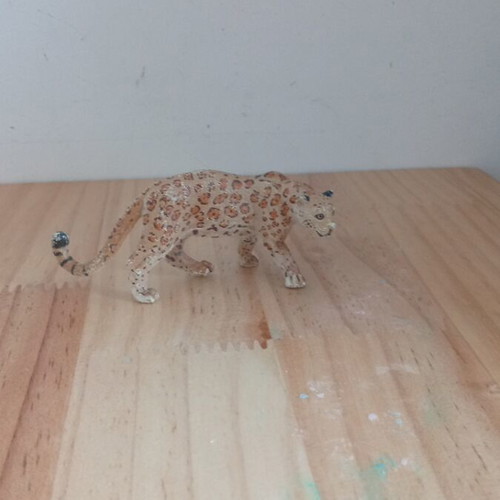 Collect A animal figures like new, pack of 6, collectible