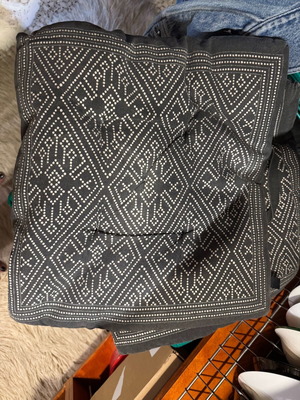 Moroccan pillows like new, set of 2