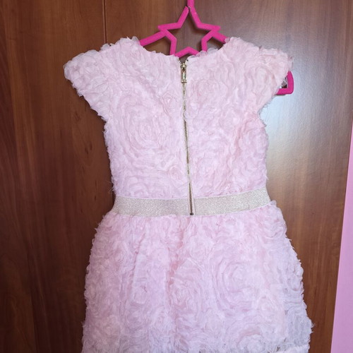 Guess dress for 3 years old, pink with gold details, like new