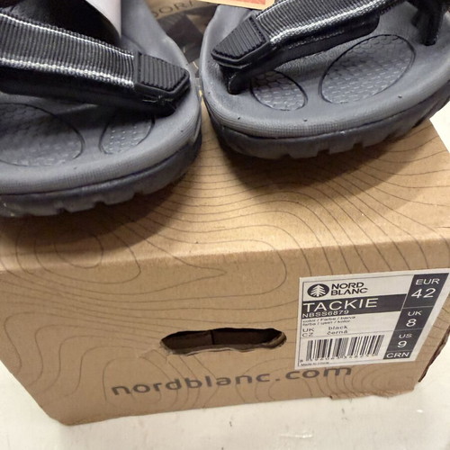 Nord Blanc sandals size 42 new, black
