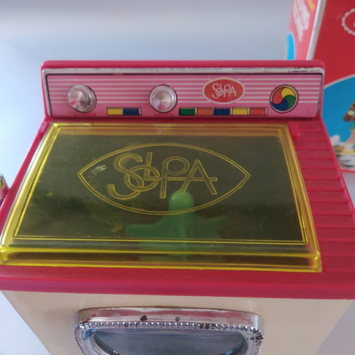 Solpa vintage children's washing machine toy used with box, lights