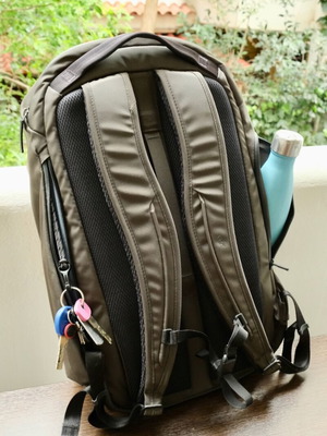 Bellroy Transit Workpack Pro 28L used, olive green backpack