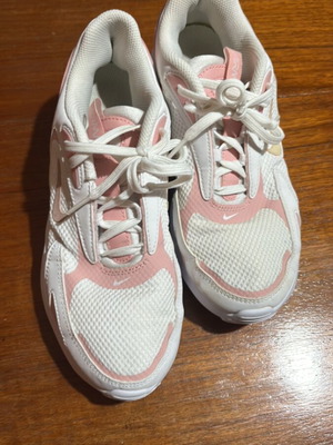 Nike Air Max sneakers size 38.5 like new, white and pink