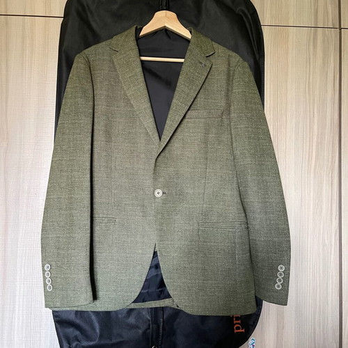 Men's handmade suit like new, medium size, sage color
