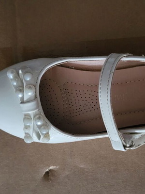 Ballerinas white size 27 like new
