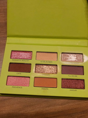 Revolution x Emily in Paris eyeshadow palette like new