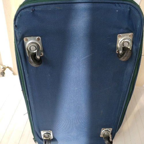 Travel sacks used, set of 2 with wheels and double bottom