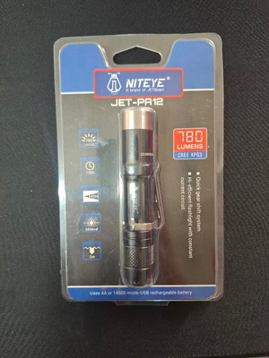 Jetbeam PA12 flashlight 780 lumens new, waterproof IPX-8