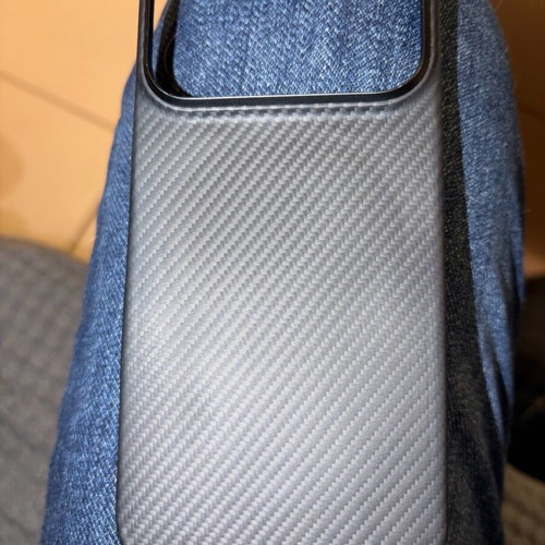 Pitaka iPhone 17 Pro case almost unused