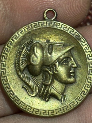 Vintage μετάλλιο χάλκινο σαν καινούργιο, διάμετρος 2,6 εκ., βάρος 8,3 γρ.