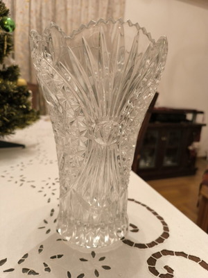 Crystal vase like new