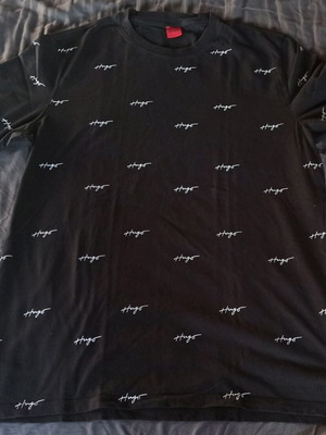 Hugo men's T-shirt large used, black in good condition