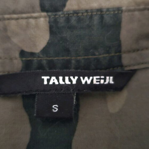 Tally Weil women's shirt small like new, multicolor