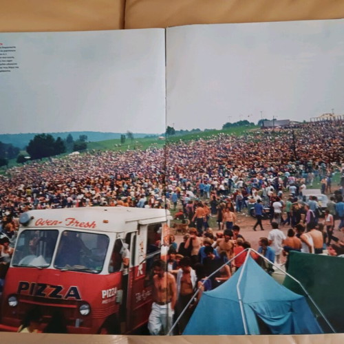 Woodstock 40 Years After collectible magazine
