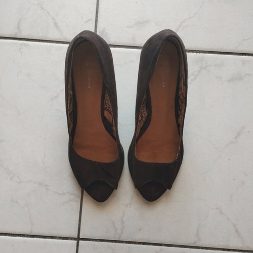 Brown suede pumps used, size 36, open toe
